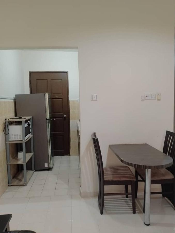Ktc , Apartment *